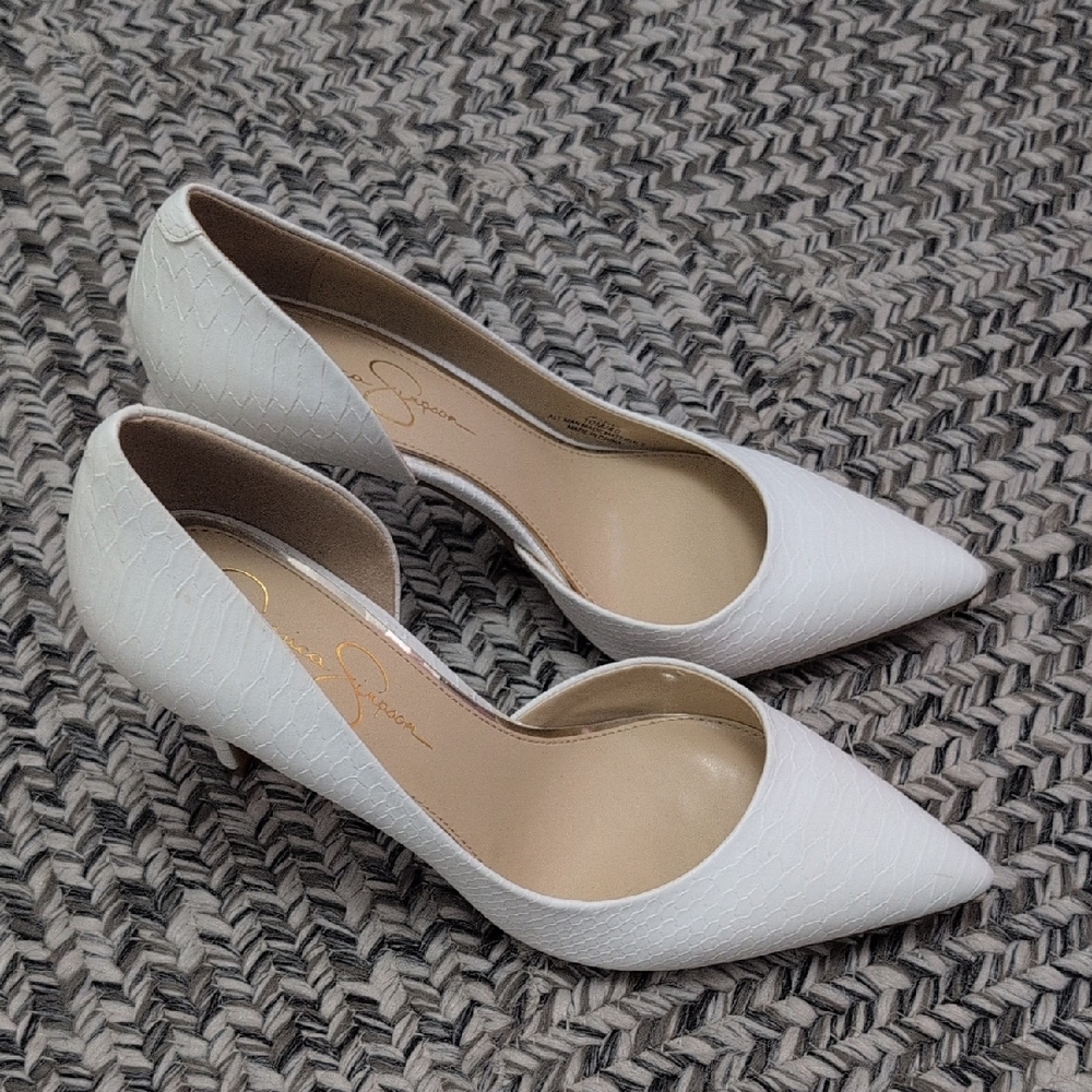 Jessica Simpson Claudette White Snake Print Pumps.